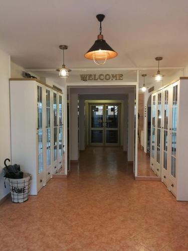 Euro Hotel - image 2