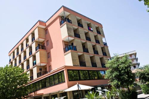 Hotel Apollo 4
