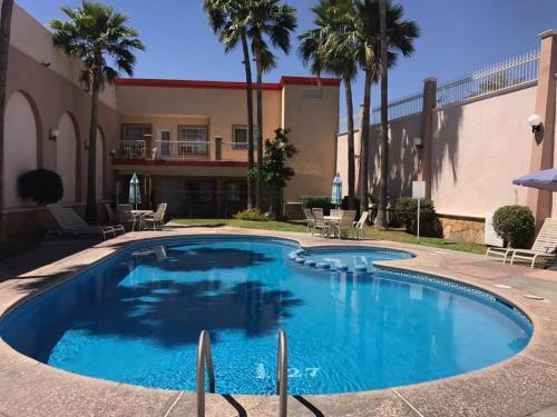 Hotel Santiago Plaza in Olivares