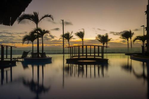 Manhattan Beach Riviera - image 5