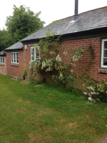 The Barn, Ridouts Farm