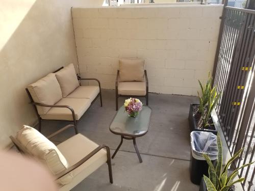 Tuscan Garden Inn, Los Angeles (photo 7)
