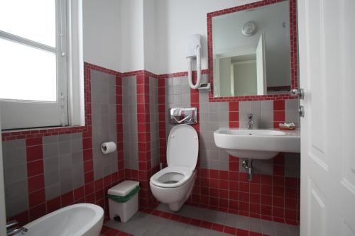 Triple Room image 9