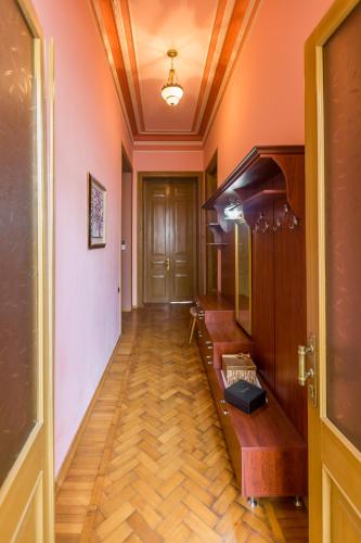 Royal Suite Apartment on Nizami Street