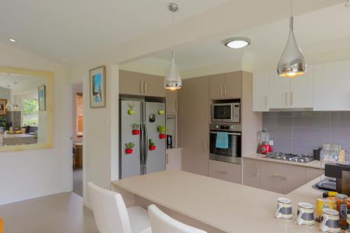 廚房, Armidale Cottage on Barney - House 2 in 阿米代爾