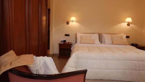 Resort SantAngelo & SPA S.Angelo Resort & SPA is conveniently located in the popular Pimonte area. Both business travelers and tourists can enjoy the hotels facilities and services. Service-minded staff will welcome and gui