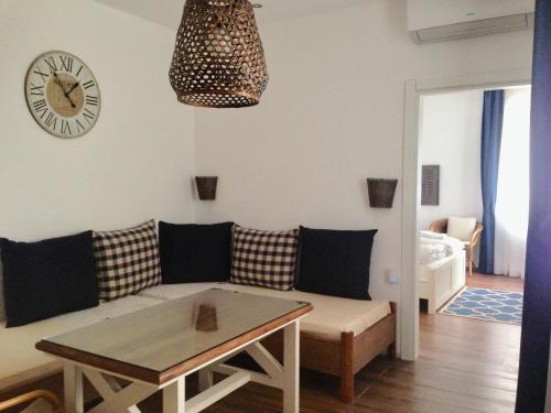 Guest Rooms Boutique Varna - image 9