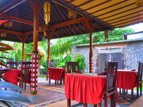Restaurant, Suka Sari Cottages Pemuteran in Pemuteran