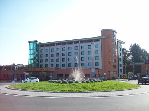 Palace Hotel Legnano, Legnano bei Castronno