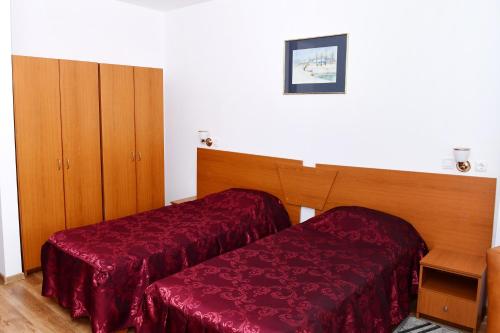 Hotel Select - image 10