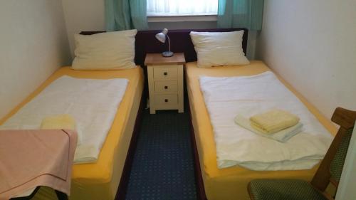 Double or Twin Room with Bathroom