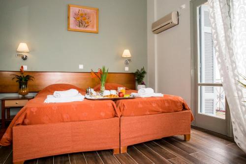 Togias Hotel in Aegina