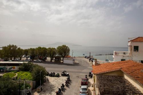 Togias Hotel in Aegina