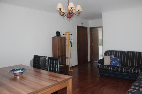 ApartAnita