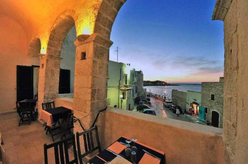 مطعم, Rocca Sul Mare Hotel in فيستي