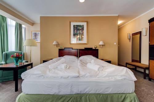Villa Plaza – Warsaw, NY