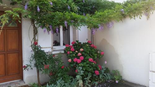 Bejárat, Landreau in Saint-Cyr-sur-Loire