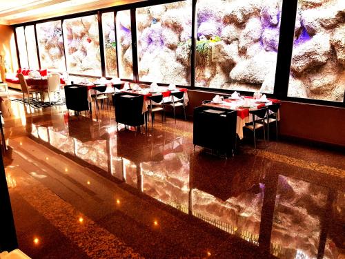 Business Park Hotel - image 4
