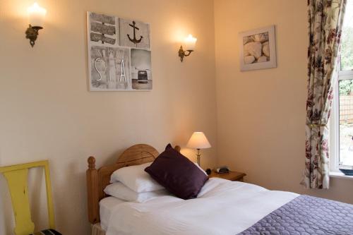 Avron House - image 2