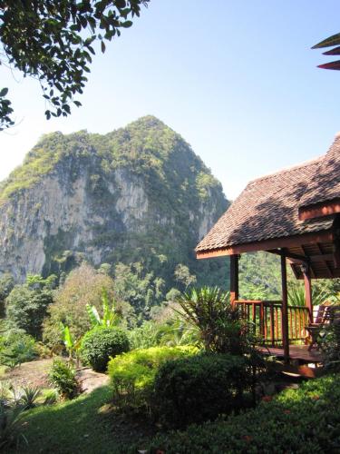 Phanom Bencha Mountain Resort in Khao Phanom