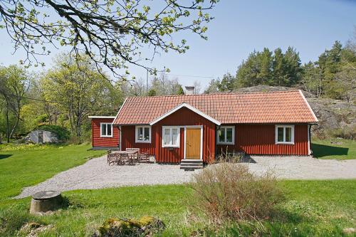 . Ängsö Fishermans Cottage