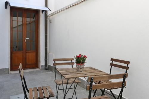 Lupori House - image 5