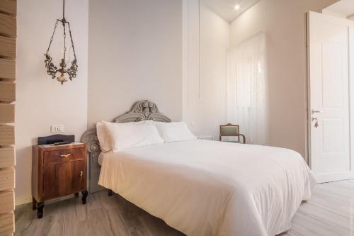 Room 55 - image 2