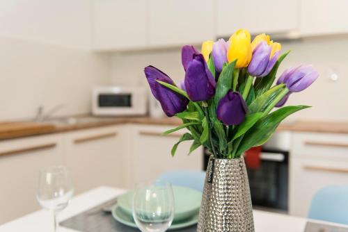 Facilities, Neklanova Apartments near Vysehrad National Cultural Monument