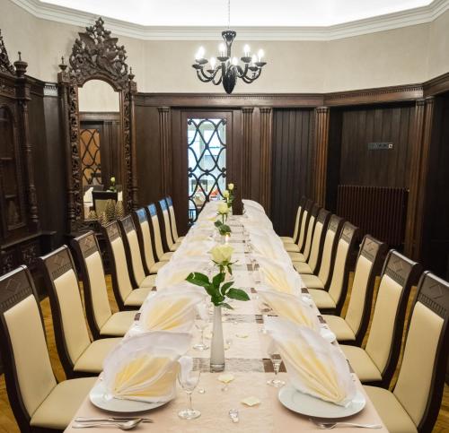 Hotel Amts-Apotheke - main image