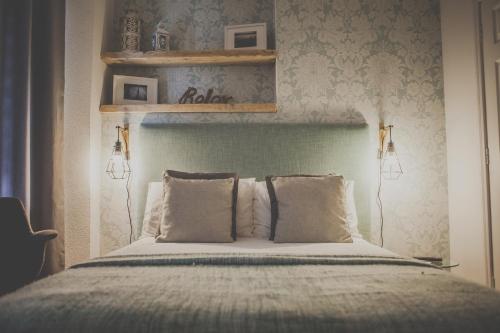 Antique House B&B - image 9