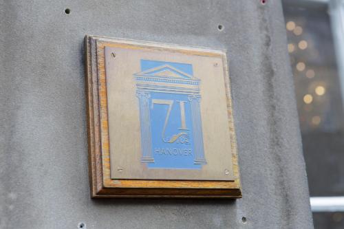 Hanover 71 Suites - image 3