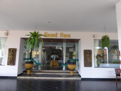 Sea Sand Sun Resort