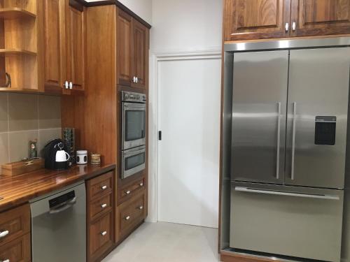 廚房, Noah's Stanley Luxury Bed and Breakfast in 斯坦利