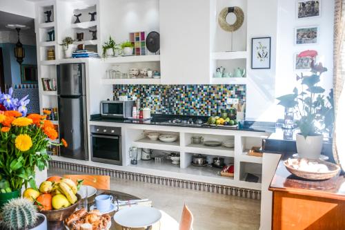 Appartement moderne moroccan/African décoration, Casablanca (photo 10)