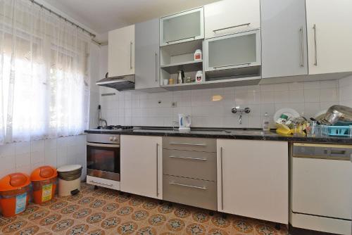 Apartments Josip 74 - image 9