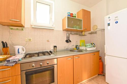 Apartment Josip 1562 - image 4