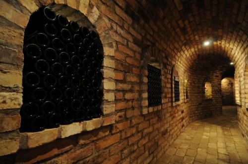 Food and beverages, Wein&Speiz Fogado in Hogyesz