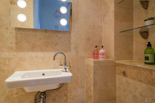Historic Edinburgh 1890s Home Turned Relaxing Retreat, Edinburgh (Foto 10)