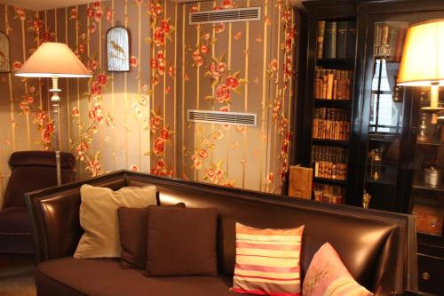 Hôtel du Romancier - image 2