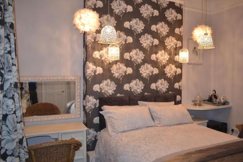 Chilton House - image 2
