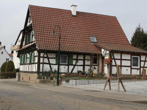 A Hotel Com Ferienwohnung Storchennest Wohnung Gundelfingen Deutschland Preis Bewertungen Reservierung Kontakt