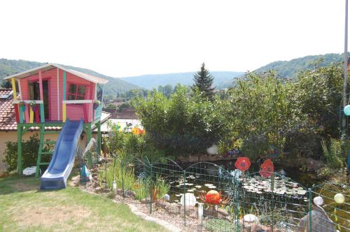 Dārzs, Ferienwohnung Grosso in Gräfendorf