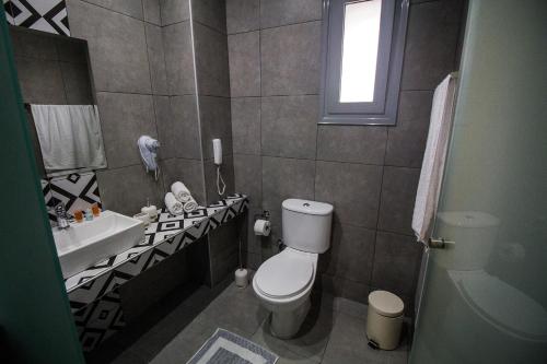 Maroula Studios - image 12