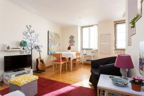 My Fair Lisbon - Santos Duplex Apartment 1