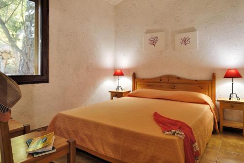 2 bedrooms, 4 beds