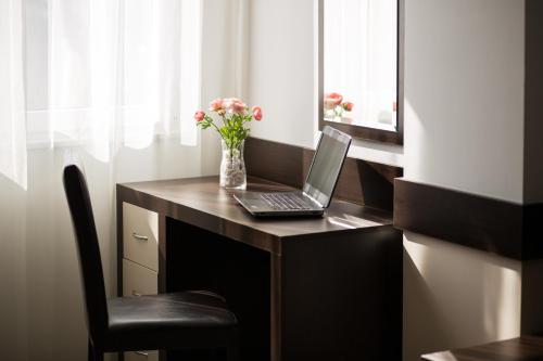 Grami Hotel Sofia - image 13