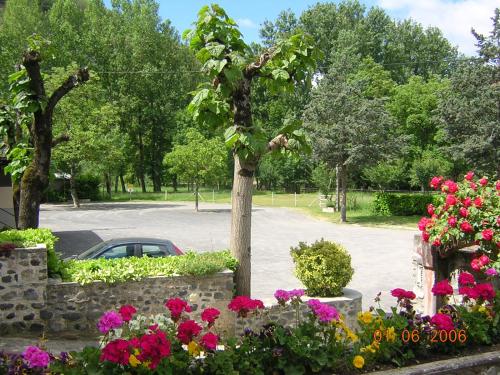 Le Relais de Boralde - Hôtel - Espalion