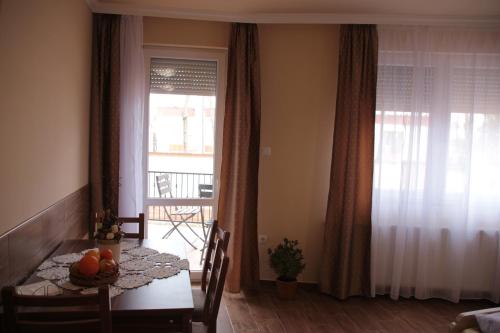 Imola és Andrea Apartmanház 2 - image 5