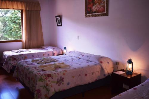 1 double bed, 3 twin beds