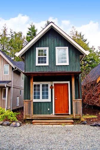 One Bedroom A (Forest View)